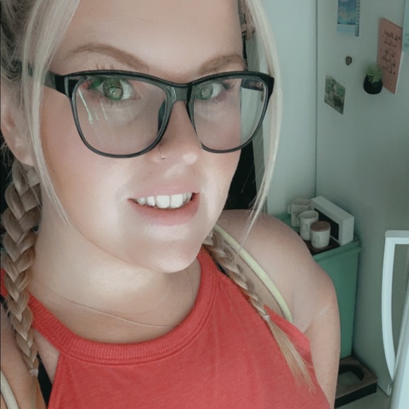 angela051987
